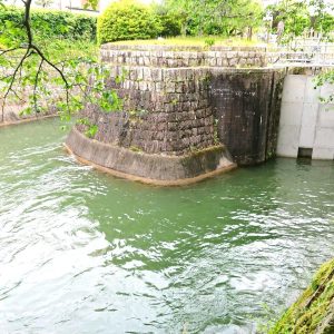 水とめたろか？